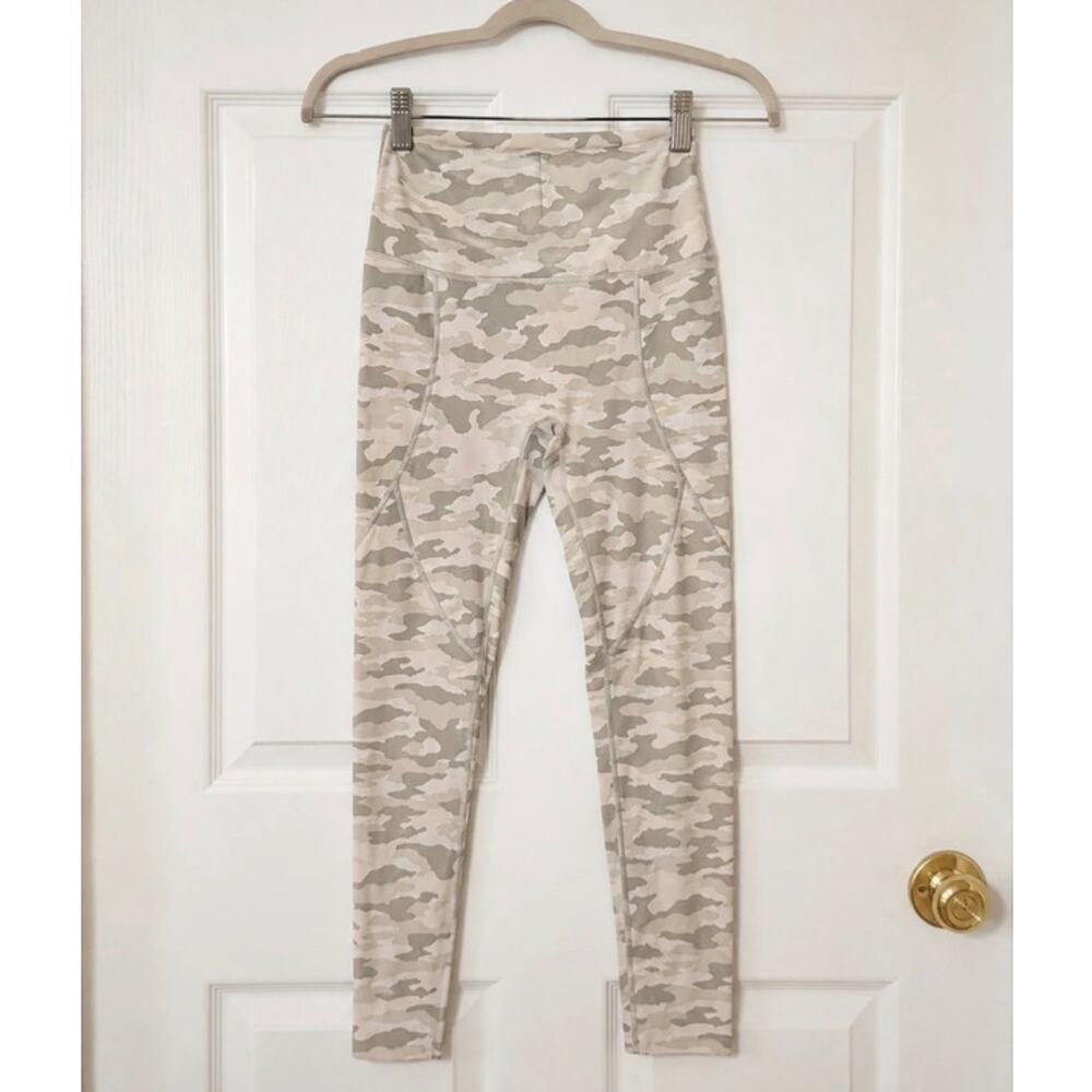 Aerie Offline Chill. Play. Move. Camo High Rise Leggings | Size M